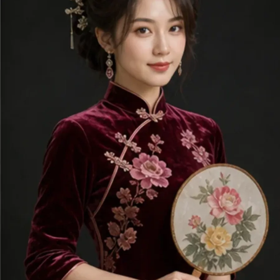 Velvet Qipao fashion portrait available in PixYou